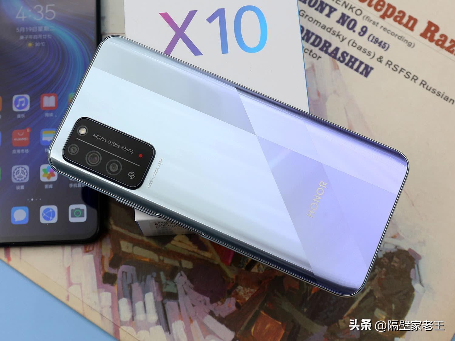 022年一千元左右最好的手机（2022这三款性价比超高的千元机）"