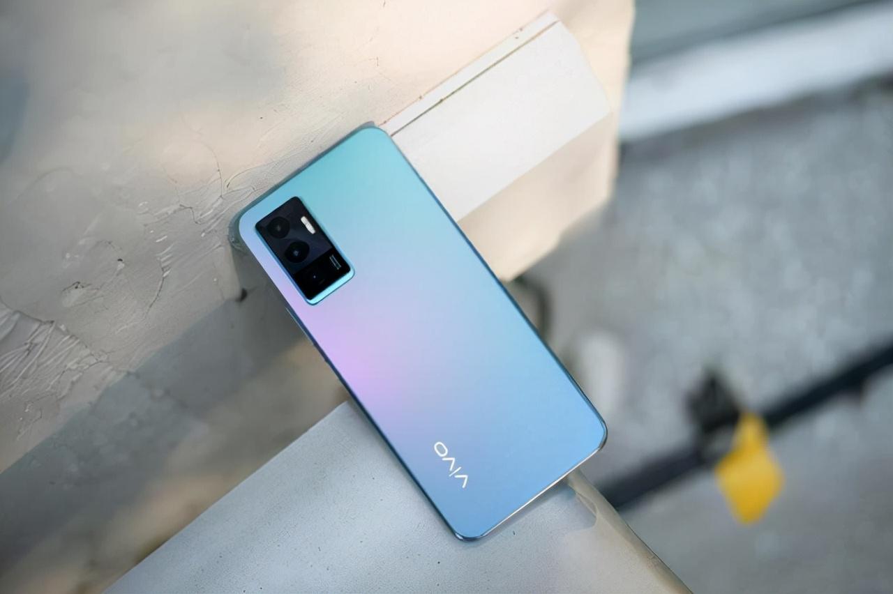 s10e参数配置价格（vivo S10e优缺点详解） 第1张