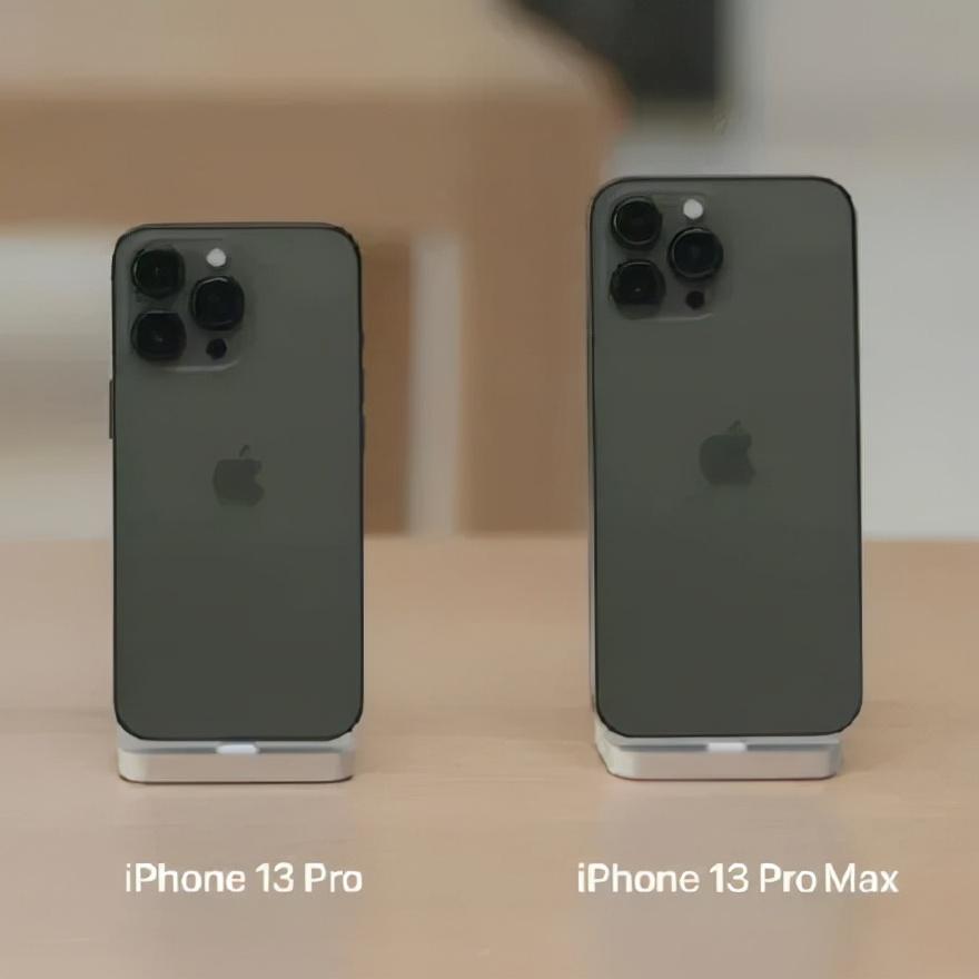 苹果13什么颜色好看（iPhone 13全系列真机实拍） 第11张
