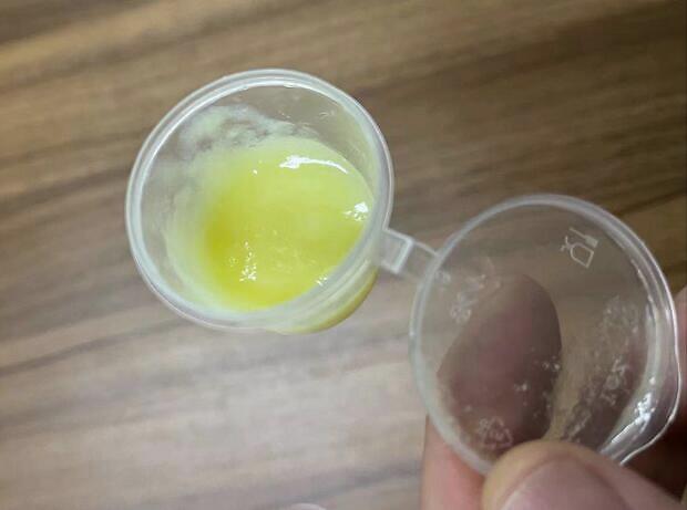 蜂王浆每天吃多少克合适？蜂王浆的作用与功效吃法？ 第1张