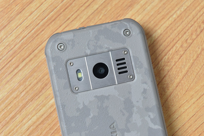 耐用更实用的户外新选择 三防手机 nokia 800评测 第11张