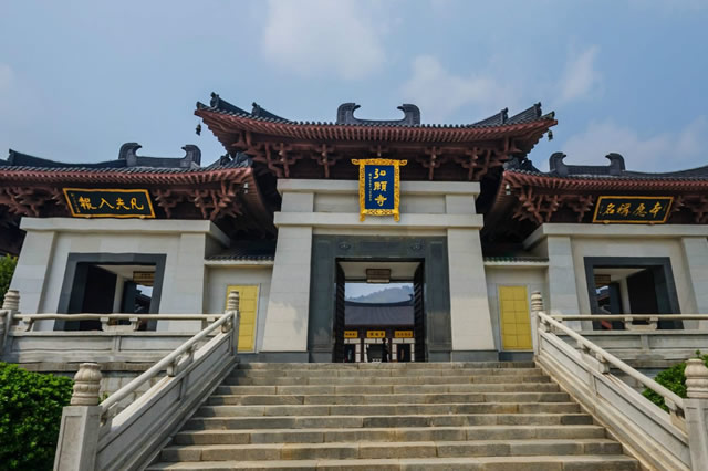安徽十大著名寺庙 安徽香火最旺的十大寺院 第1张