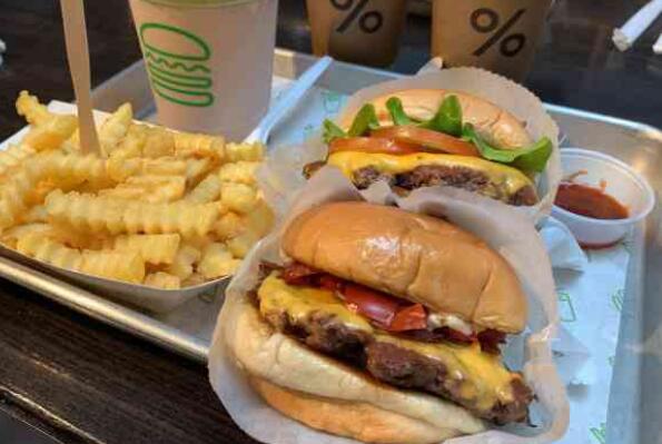世界十大汉堡品牌排行榜 Dicos德克士上榜,BurgerKing汉堡王排名第二 第13张