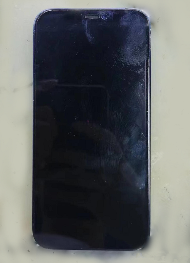 苹果手机充不进去电为什么（处理iPhone充不上电方法） 第1张