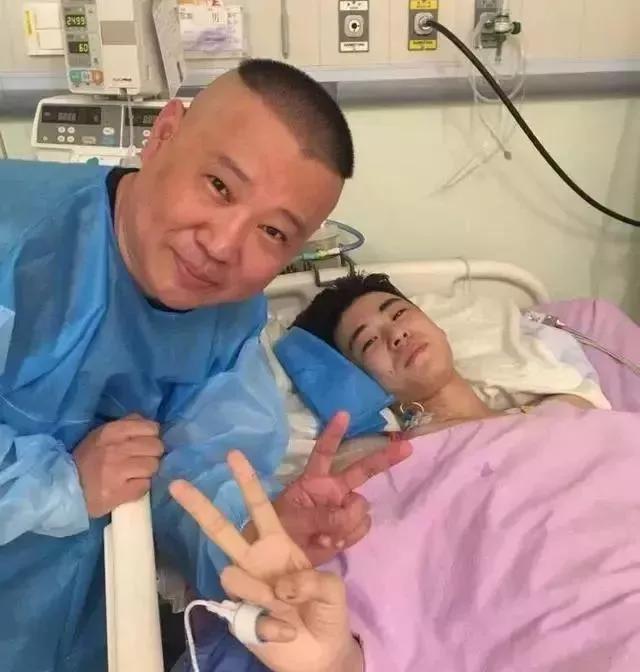 从“红得发紫”到“突然消失”，“二爷”张云雷人生的三起三落 第5张