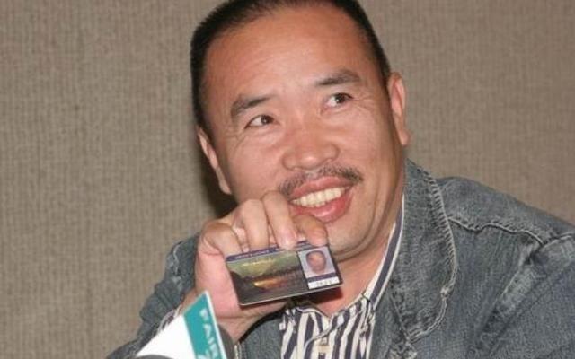赖文峰现在是什么情况？他出狱后没多久就成家了 第37张