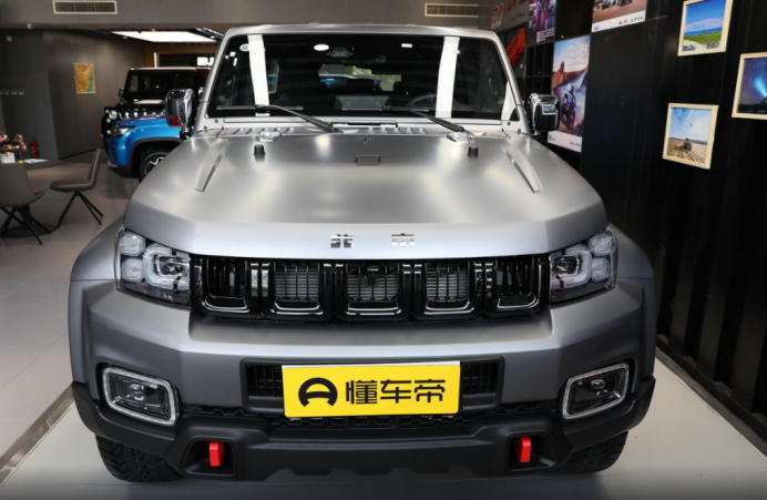 北京吉普车bj40报价及图片（2023款BJ40新车15万起售） 第5张