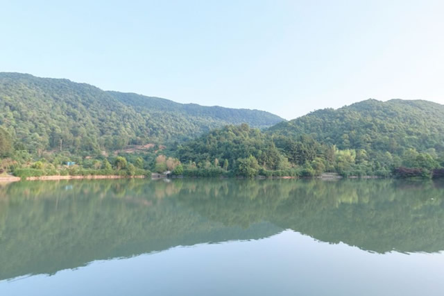 赣州夏季旅游景点排行榜前十名 赣州十大夏季避暑旅游景点 赣州夏天适合避暑玩水的地方 第3张
