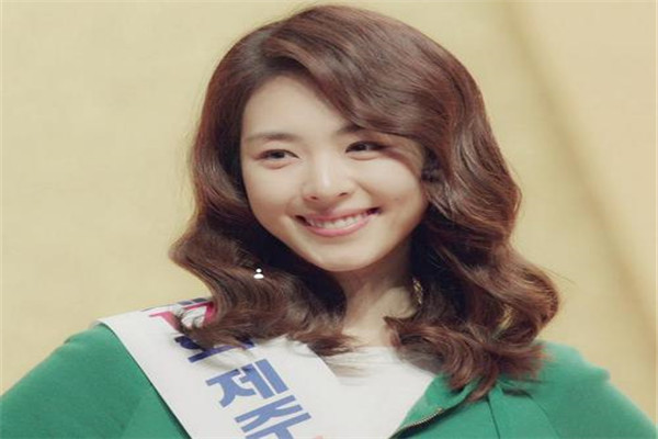 韩国SM公司十大女艺人排行榜,SM公司人气女明星排名 第5张