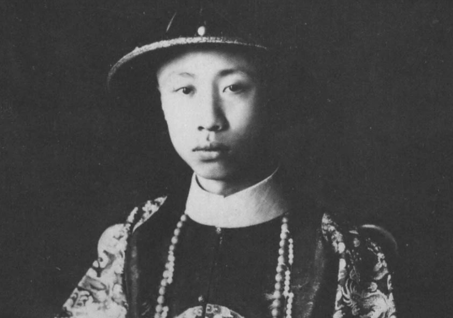 唯一一个没有昏君的朝代（“清朝”1个没有昏君的朝代，皇帝个个勤政） 第13张