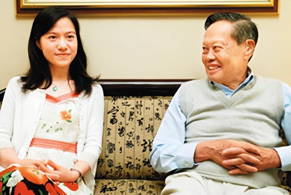 翁帆个人资料简历（安安稳稳地照顾了杨振宁十八年） 第15张