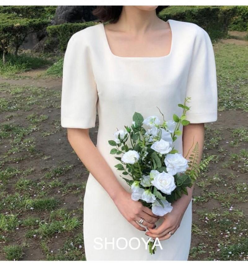 结婚穿婚纱里面下身穿什么（穿婚纱下身搭配方案介绍） 第5张