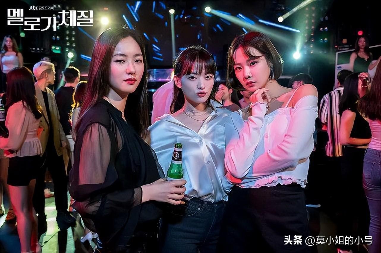 韩国有哪些好看的搞笑电影（盘点评分最高的10部韩国喜剧） 第37张