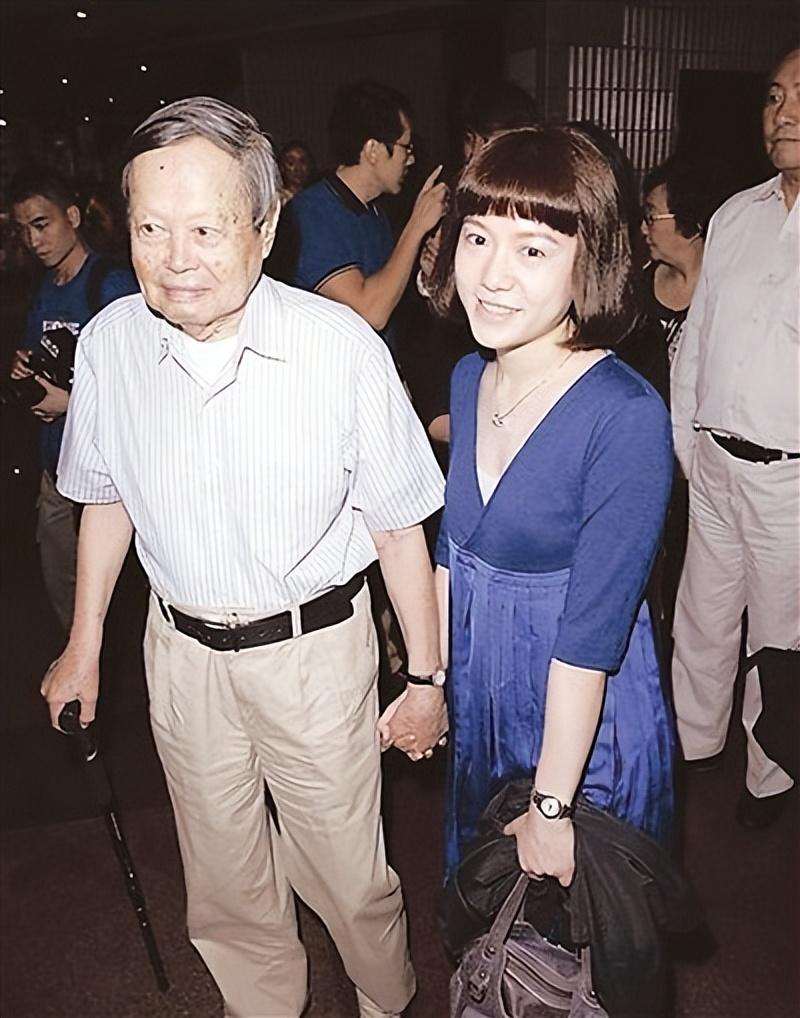 翁帆个人资料简历（安安稳稳地照顾了杨振宁十八年） 第19张