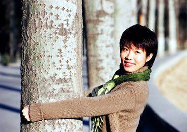 宝晓峰个人简历（晓峰43岁仍单身：不想过早嫁人） 第3张
