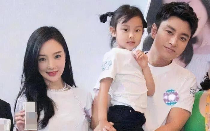 李小璐贾乃亮最新消息（网传贾乃亮李小璐疑复合） 第9张