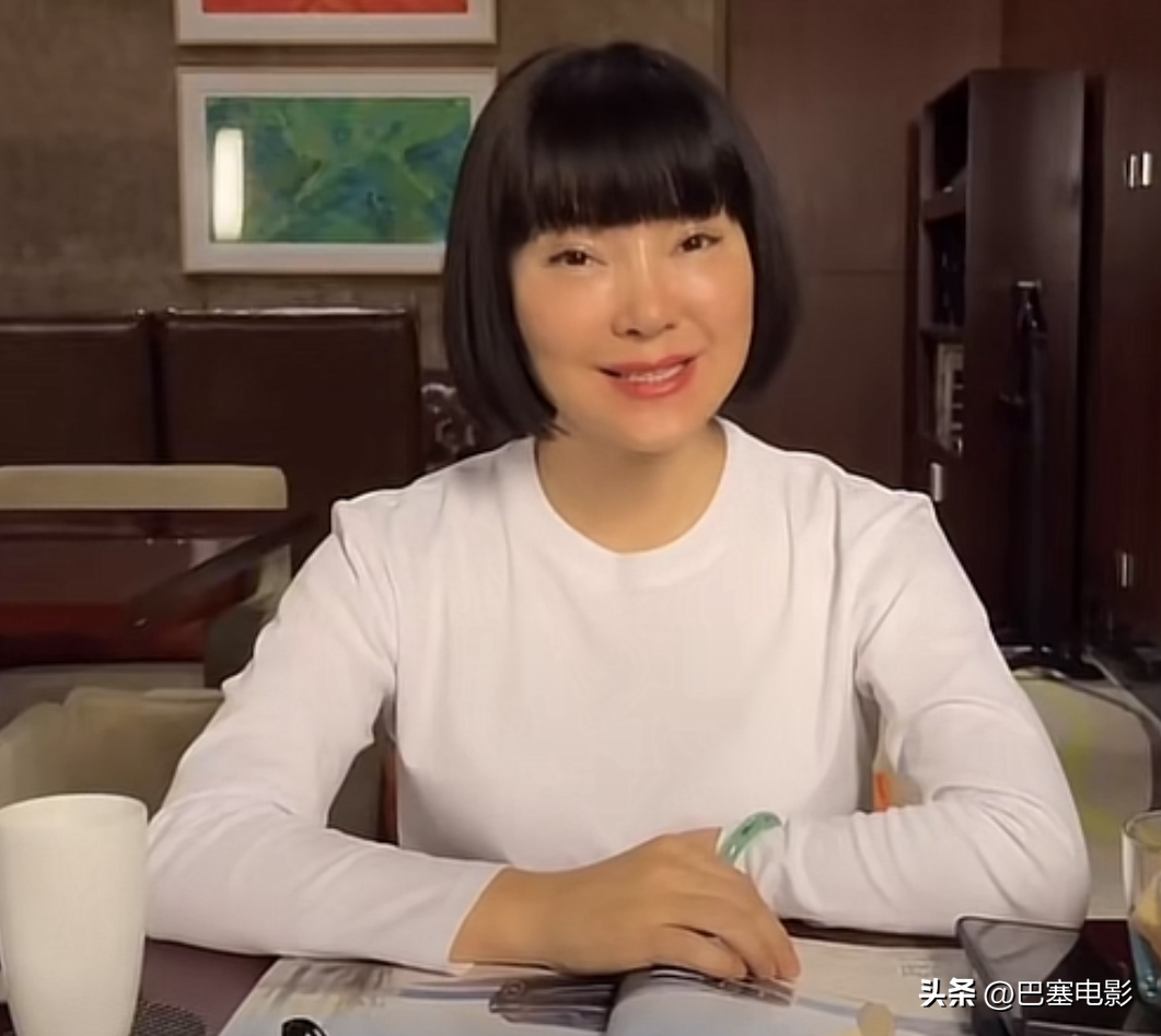 歌手陈红个人资料（54岁歌手陈红近照大变脸） 第9张