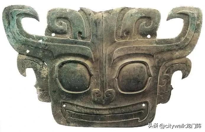 三星堆令人恐怖的七张照片（盘点三星堆出土的诡异物品） 第11张