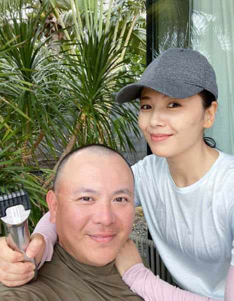 曝刘涛因王珂出軌有私生子，已经与其离婚？刘涛怒发声明辟谣 第15张