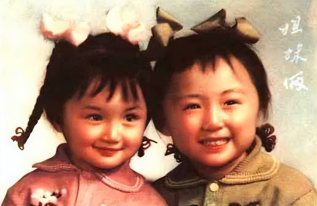 赖文峰出狱后娶妻生子，杨钰莹却至今未婚，她在追求什么？ 第5张
