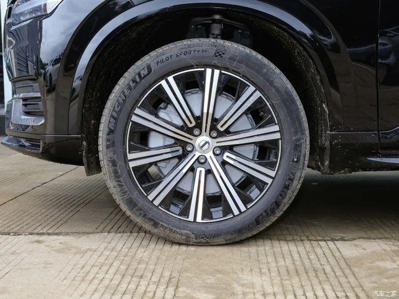 沃尔沃XC90价格2022款（入手是真香，舒适度不属A6L） 第11张