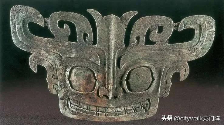 三星堆令人恐怖的七张照片（盘点三星堆出土的诡异物品） 第9张