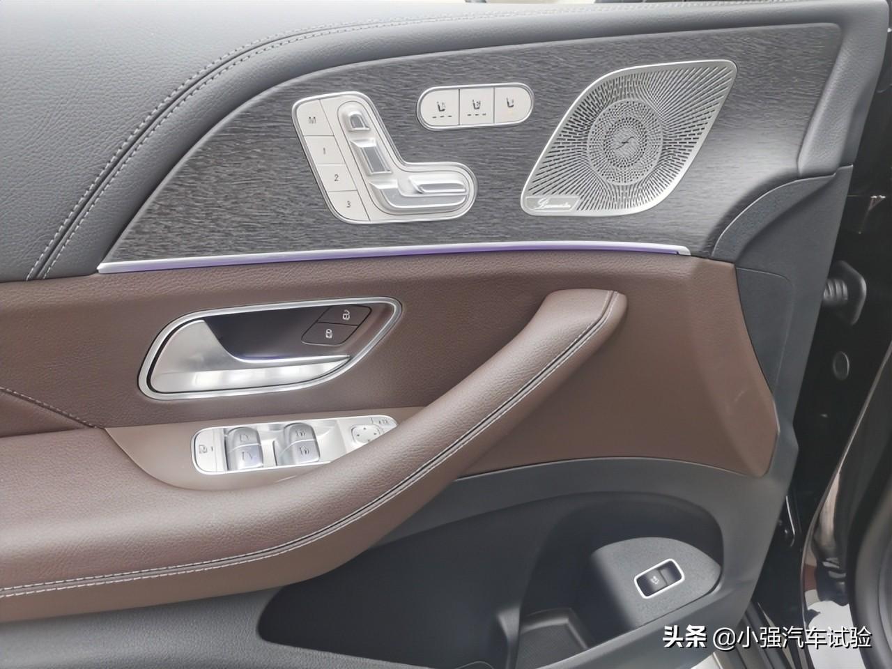 奔驰gls450 2022款报价多少（搭3.0T+48V轻混仅103万起） 第11张