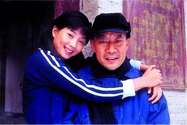 殷桃个人资料简介（情史跌岩起伏，如今依旧未婚） 第13张