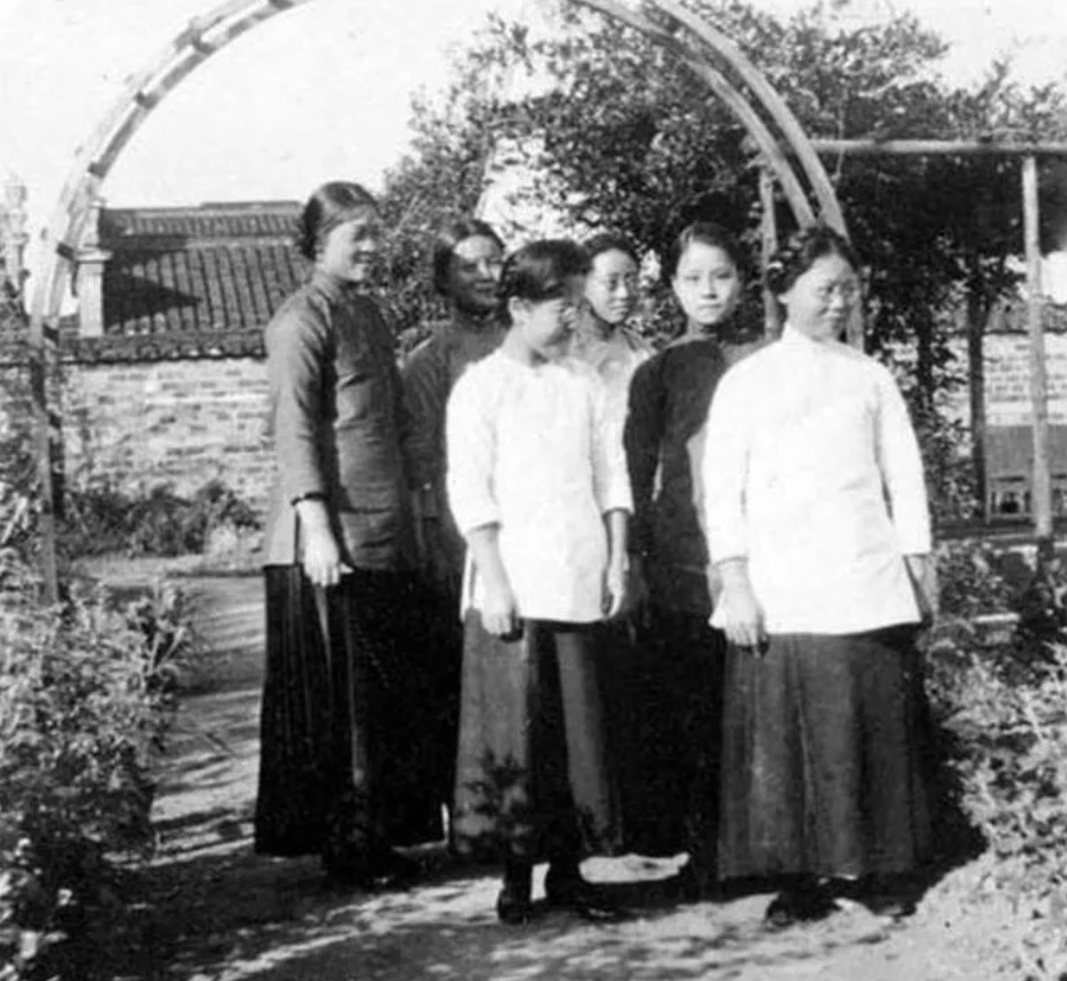 金陵13钗最后怎么样了（揭秘13名金陵女子最终结局） 第13张