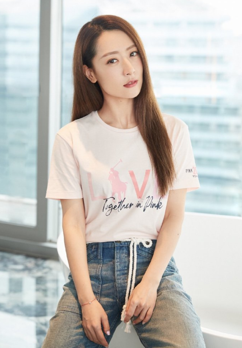 白冰个人资料简介（闪婚小三岁男模，离婚后独自带娃） 第39张