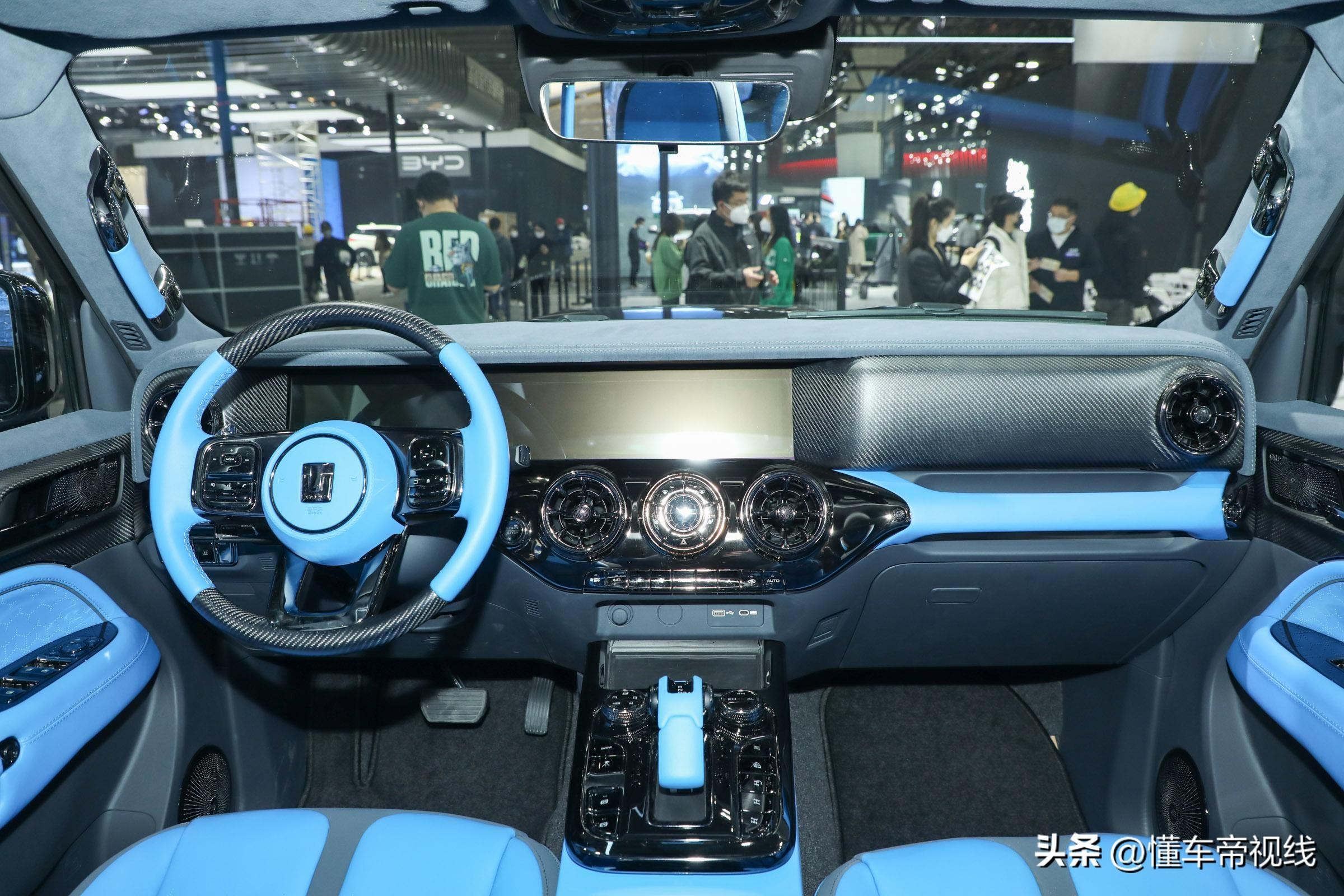 长城赛博坦途克300价格（赛博版坦克300预计33万起售） 第11张