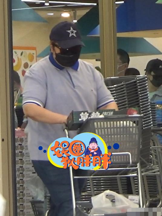 韩红身体怎么了最新消息（低调现身超市，身材魁梧赘肉明显） 第13张