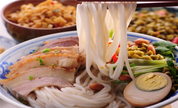 米粉是什么原料做成的（米粉是早稻米做的吗） 第1张
