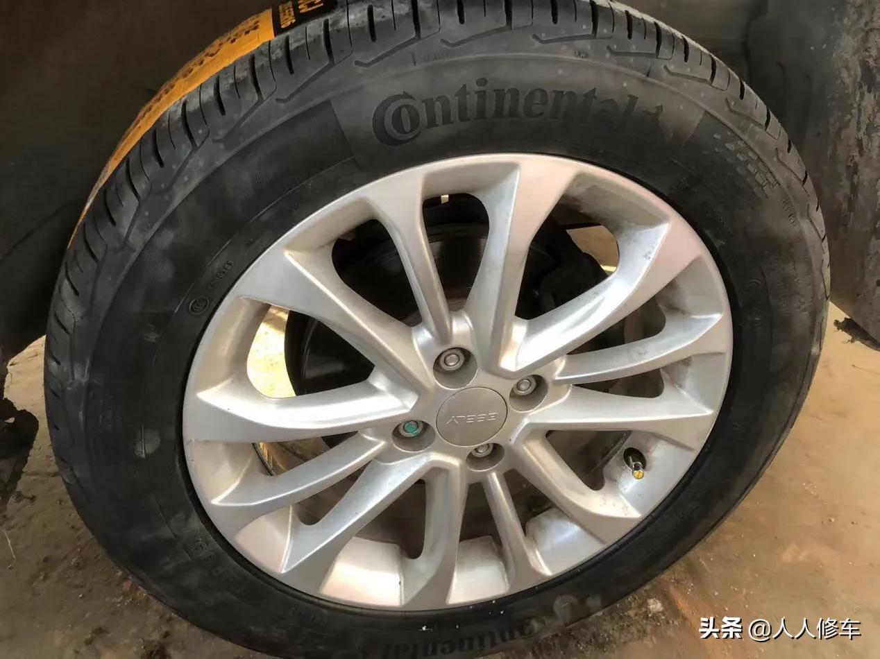 汽车噪音大是什么原因大怎么解决（车内噪音大解决方法） 第7张