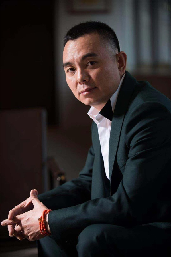 李湘：情断大学初恋，两段婚姻皆成空，她的强势未必是好事 第23张