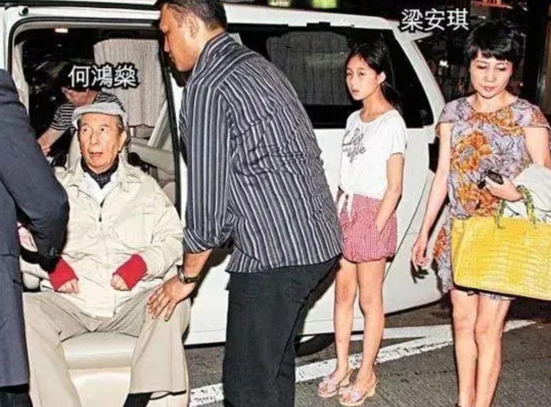 何鸿燊续了几次命了（何鸿燊15亿港币续命11年） 第13张