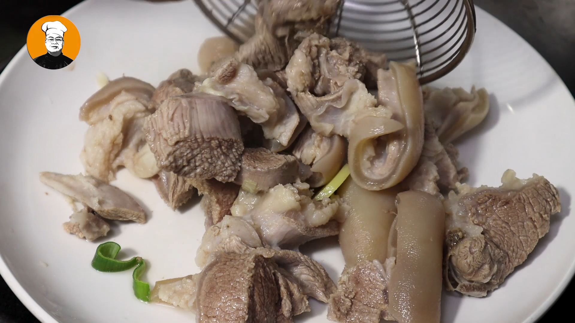 红烧羊肉的做法（教你红烧羊肉的最正宗做法） 第9张