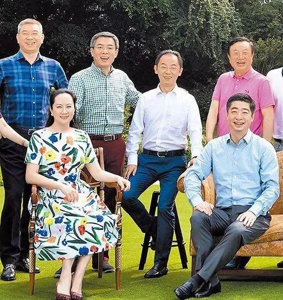 任正非娶了80后苏薇（硕士毕业，曾是得力秘书） 第37张
