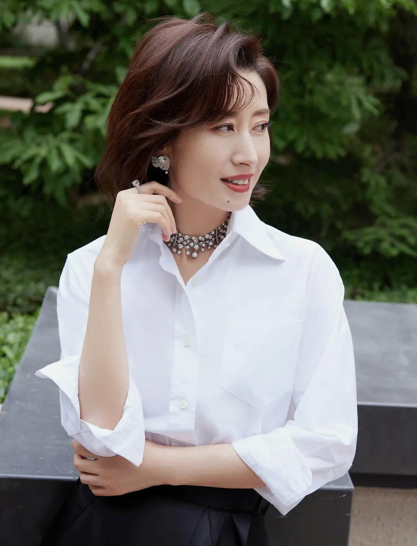 七年婚姻的泪与痛，与前夫离婚后，刘敏涛活出了属于她的独特精彩 第41张