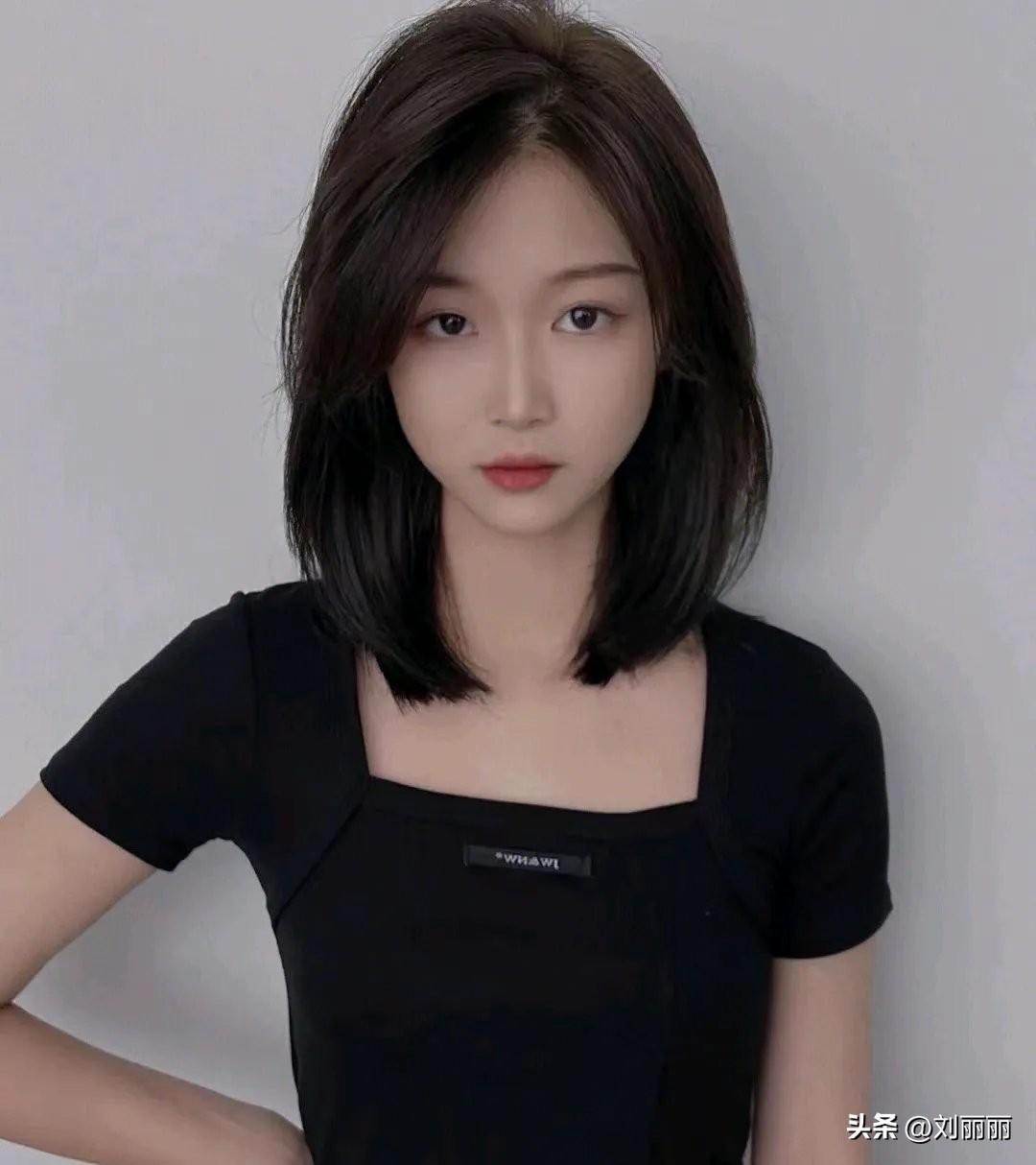 短发发型女2023最新款图片大全（女生热门精致的短发推荐） 第13张