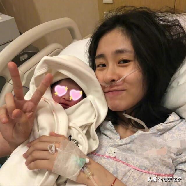 华晨宇结婚了吗妻子是谁（网传华晨宇隐婚生子老婆是张碧晨） 第33张