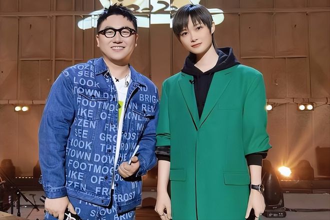 李宇春总资产多少亿（知情人：宇春身家早已超过20亿） 第7张