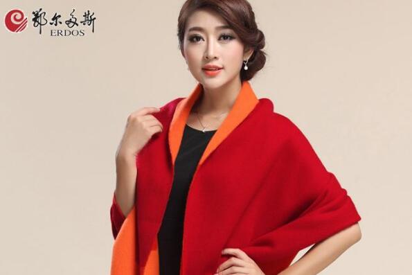 女士围巾品牌十大排行榜：鄂尔多斯第二，博柏利第一 第3张