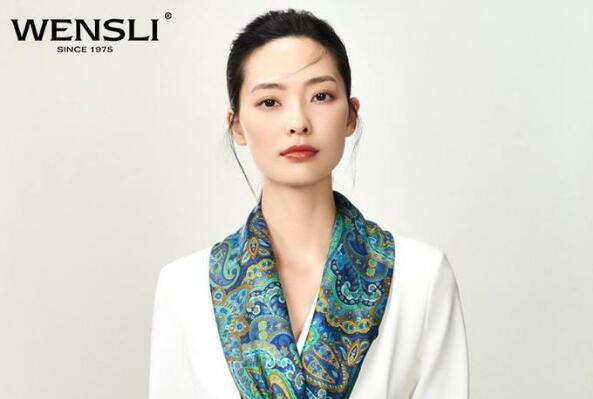 女士围巾品牌十大排行榜：鄂尔多斯第二，博柏利第一 第11张