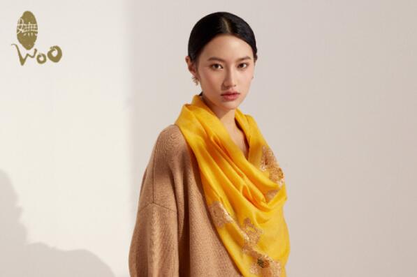 女士围巾品牌十大排行榜：鄂尔多斯第二，博柏利第一 第17张
