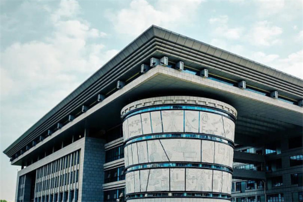河南省十大名校排行榜，郑州大学高居第一名 第7张