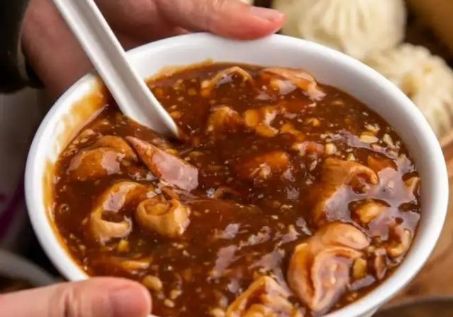 北京六大怪菜：麻豆腐、豆汁双双上榜，你吃过几样？ 第3张