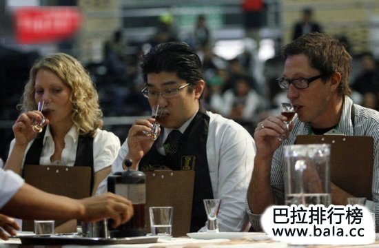 盘点十大奇葩职业，世界上最奇怪的10大职业 第17张