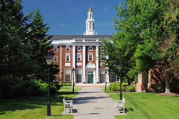 世界十大最佳医学院：哈佛大学第一，中国大学落榜！ 第1张