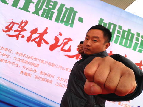 中国十大最苦光鲜行业 盘点中国最苦最累的职业 第13张